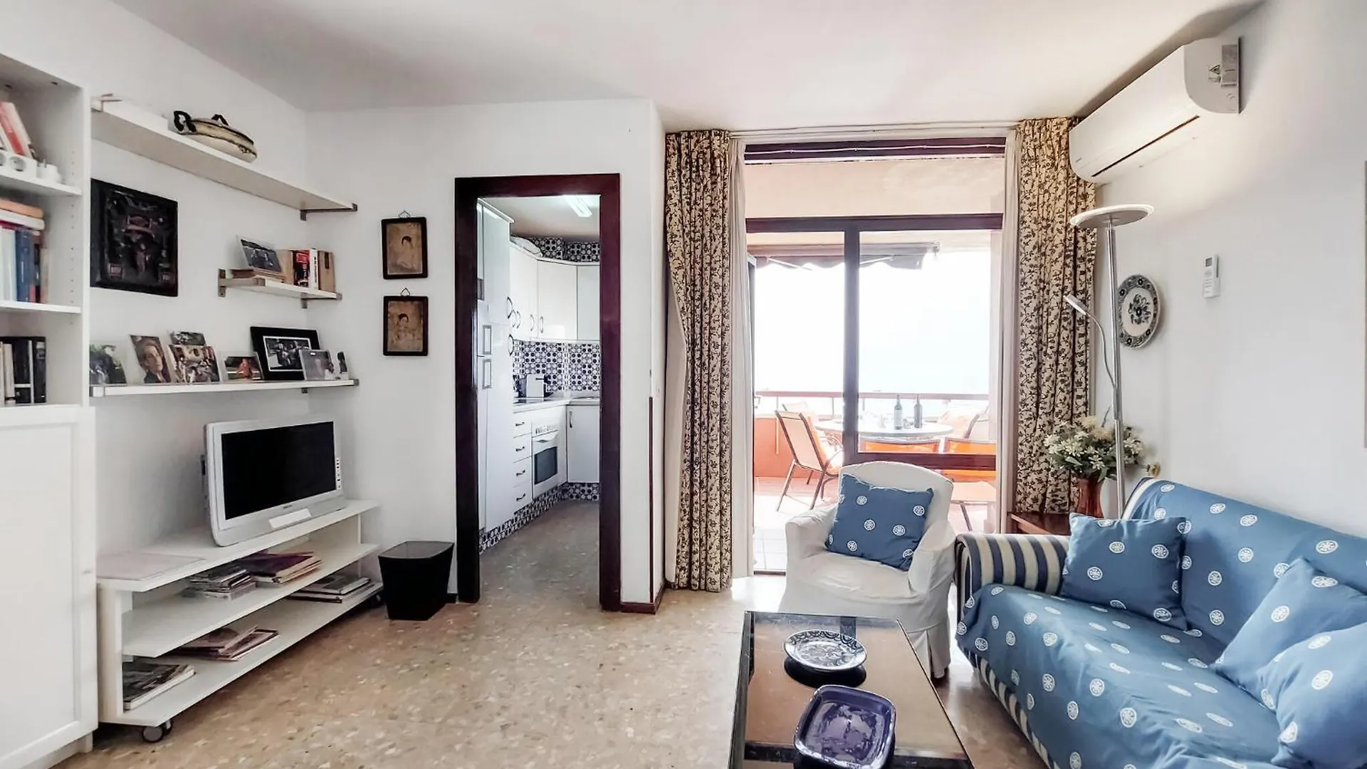 Stunning Apartment In Torremolinos With Kitchen 0*,  Španělsko
